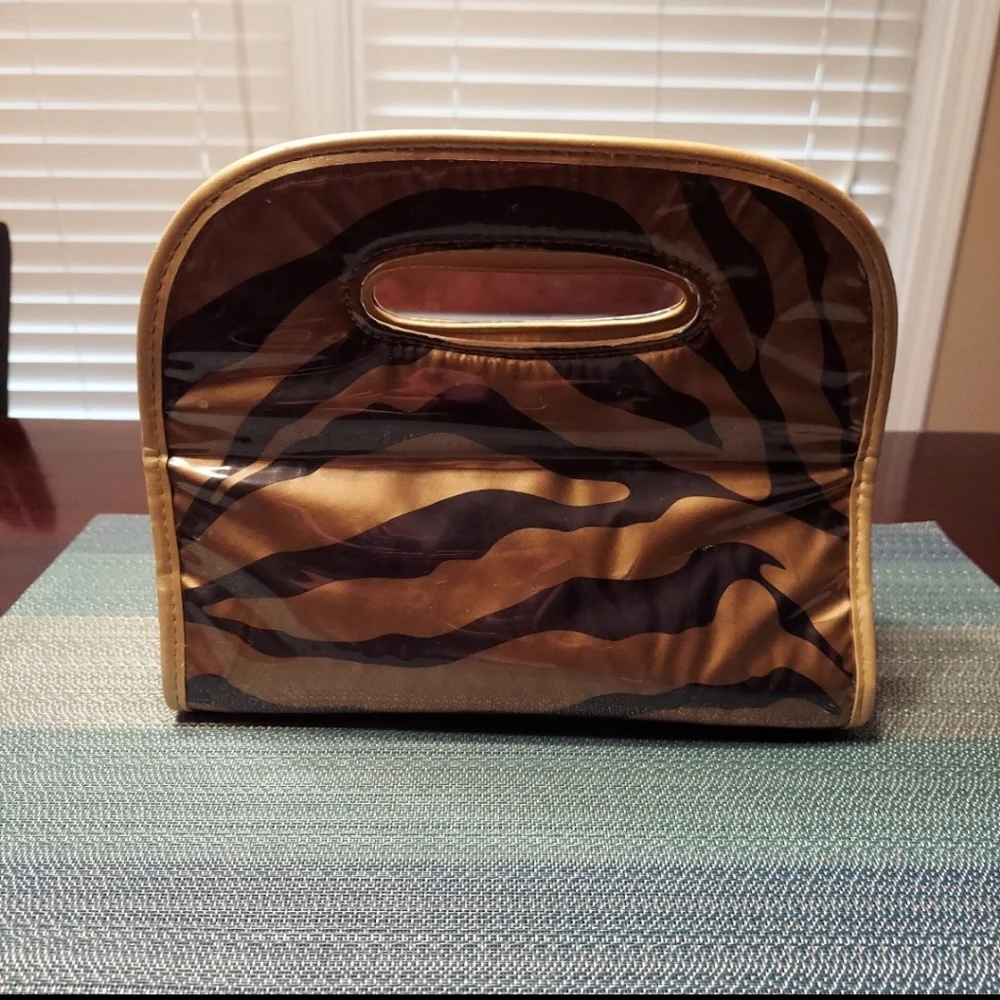 Y2K Nordstrom Exclusive Vintage XL Clutch Makeup Pouch Toiletry Bag Zebra EUC!
